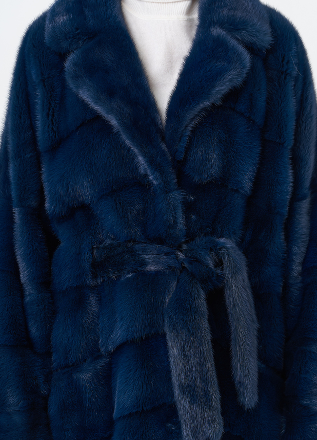 Длинная шуба с английским воротником модель № 26644 в кредит