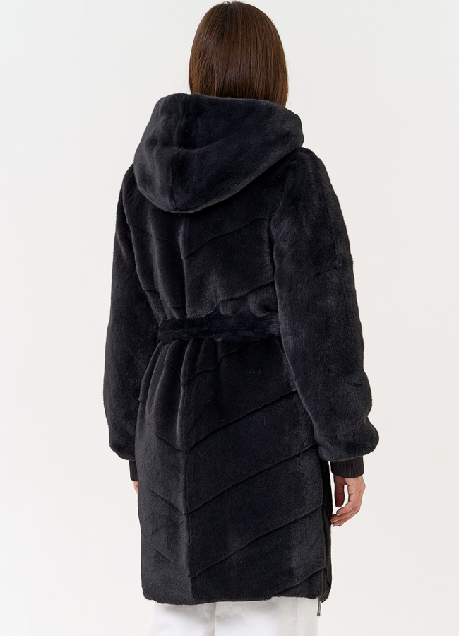 фото Женская шуба из эко меха с капюшоном модель № 31238