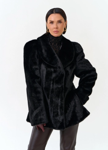 Женская шуба из эко меха фото