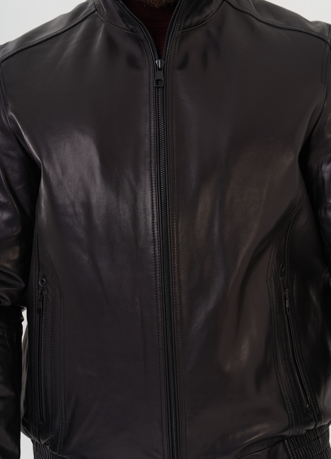 Мужская кожаная куртка черного цвета модель № 26923 универмаг малина