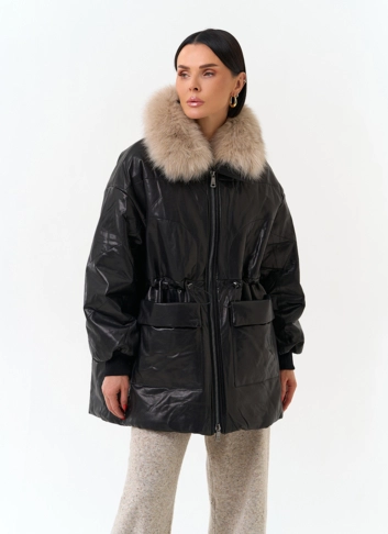 Утепленная кожаная куртка с песцом фото