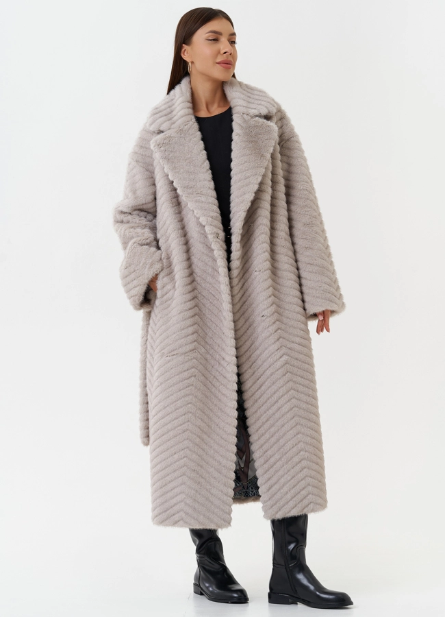 Женское пальто из эко меха с поясом модель № 28452 универмаг малина